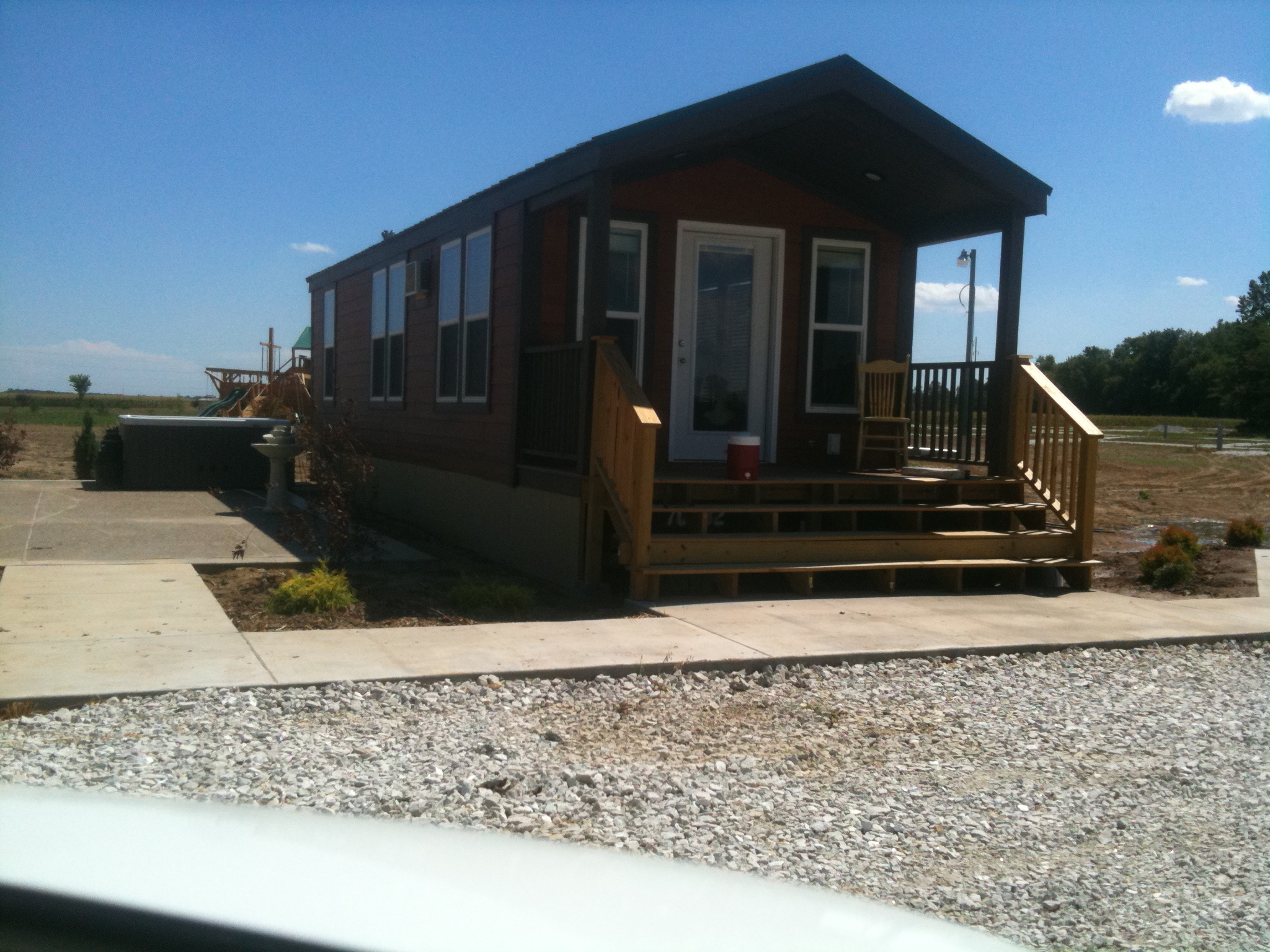 Furnished 2 bedroom Cabin 3 Monthly rental Jacksonville Area
